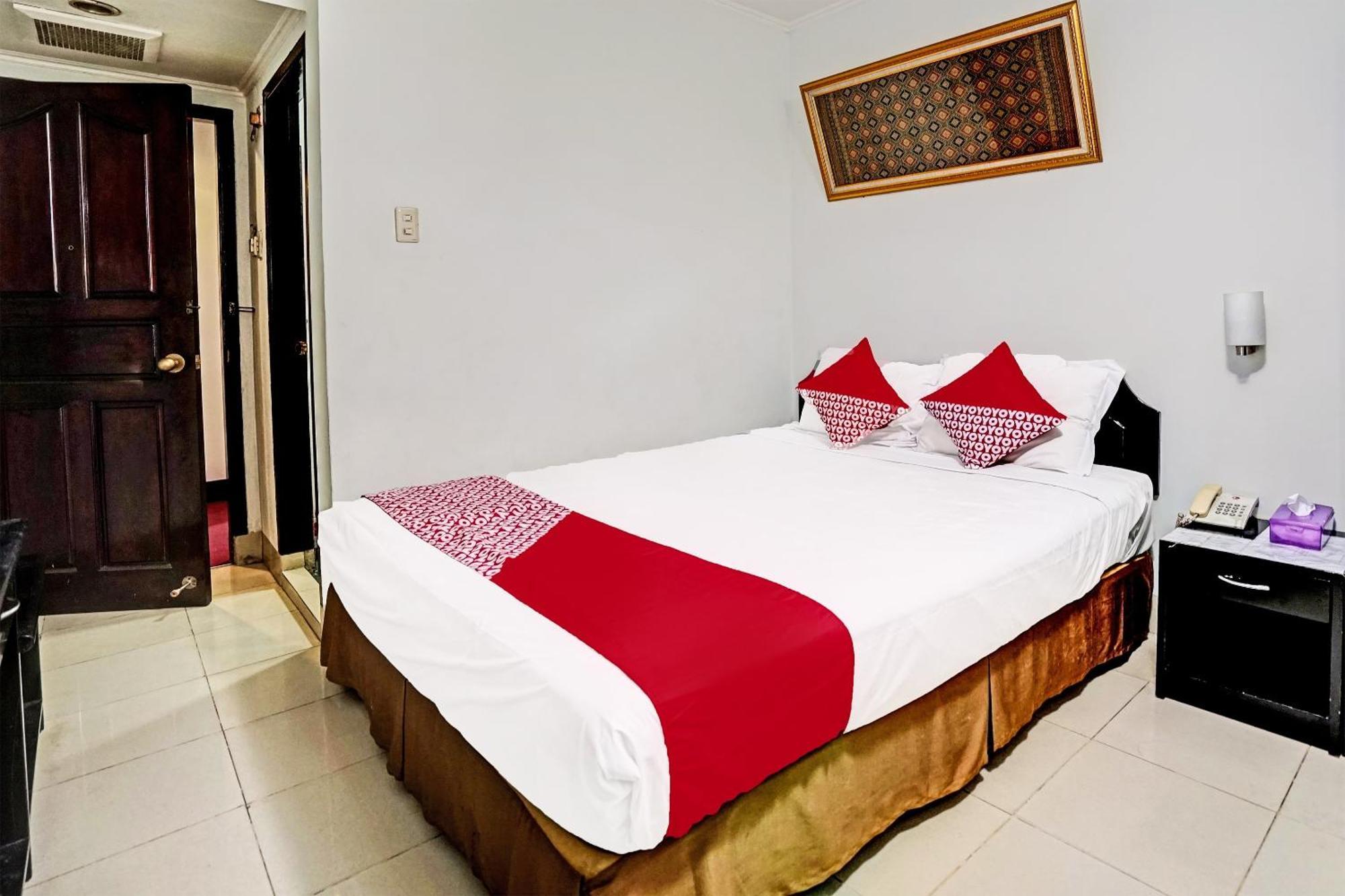 OYO 91805 Hotel Wisma Bari Palembang Bagian luar foto