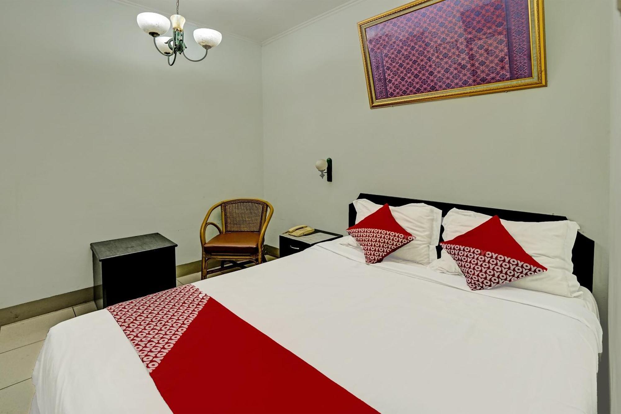 OYO 91805 Hotel Wisma Bari Palembang Bagian luar foto