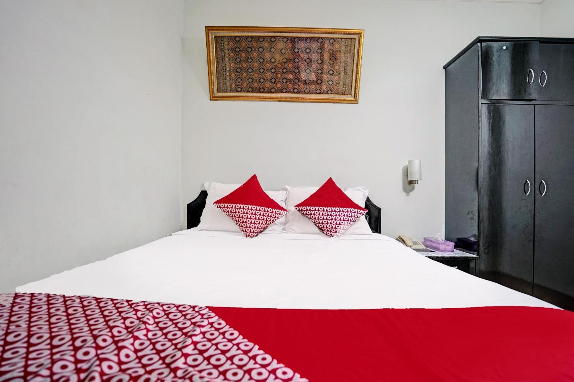OYO 91805 Hotel Wisma Bari Palembang Bagian luar foto