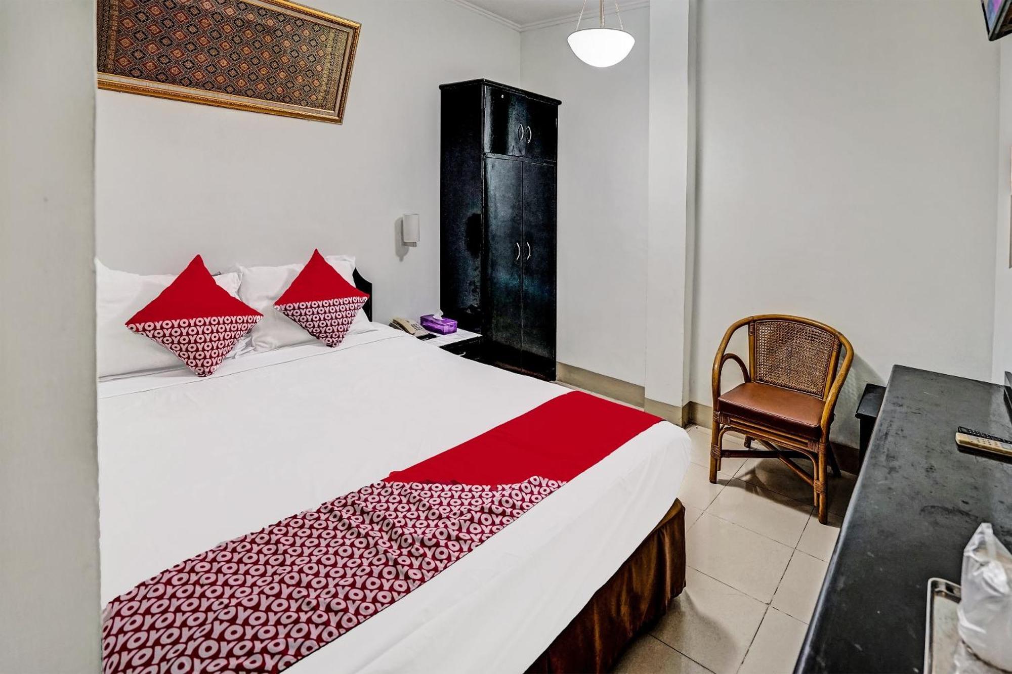 OYO 91805 Hotel Wisma Bari Palembang Bagian luar foto